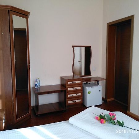 Rise Hotel Алматы Экстерьер фото