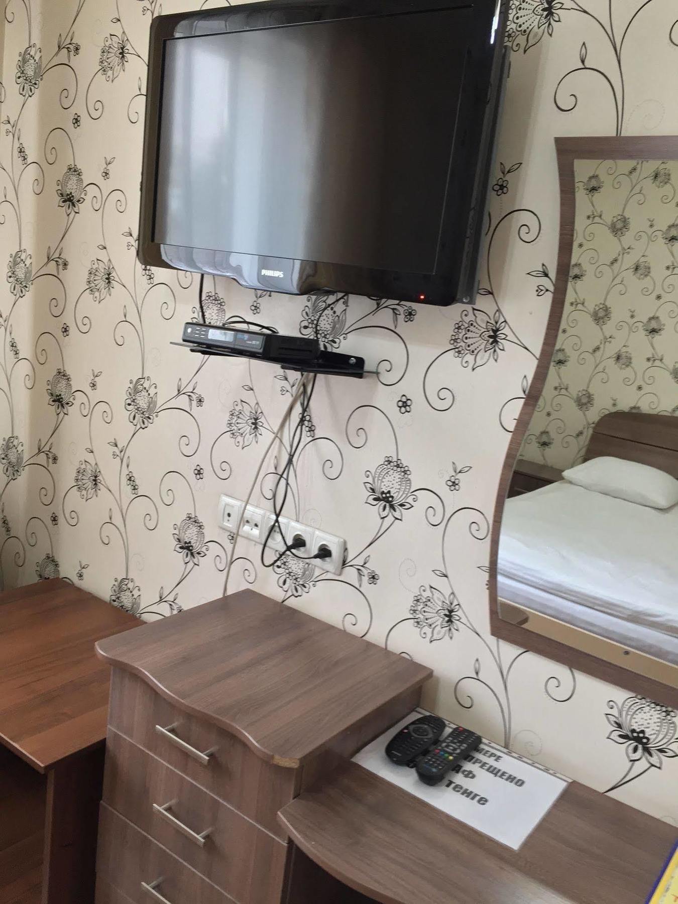 Rise Hotel Алматы Экстерьер фото