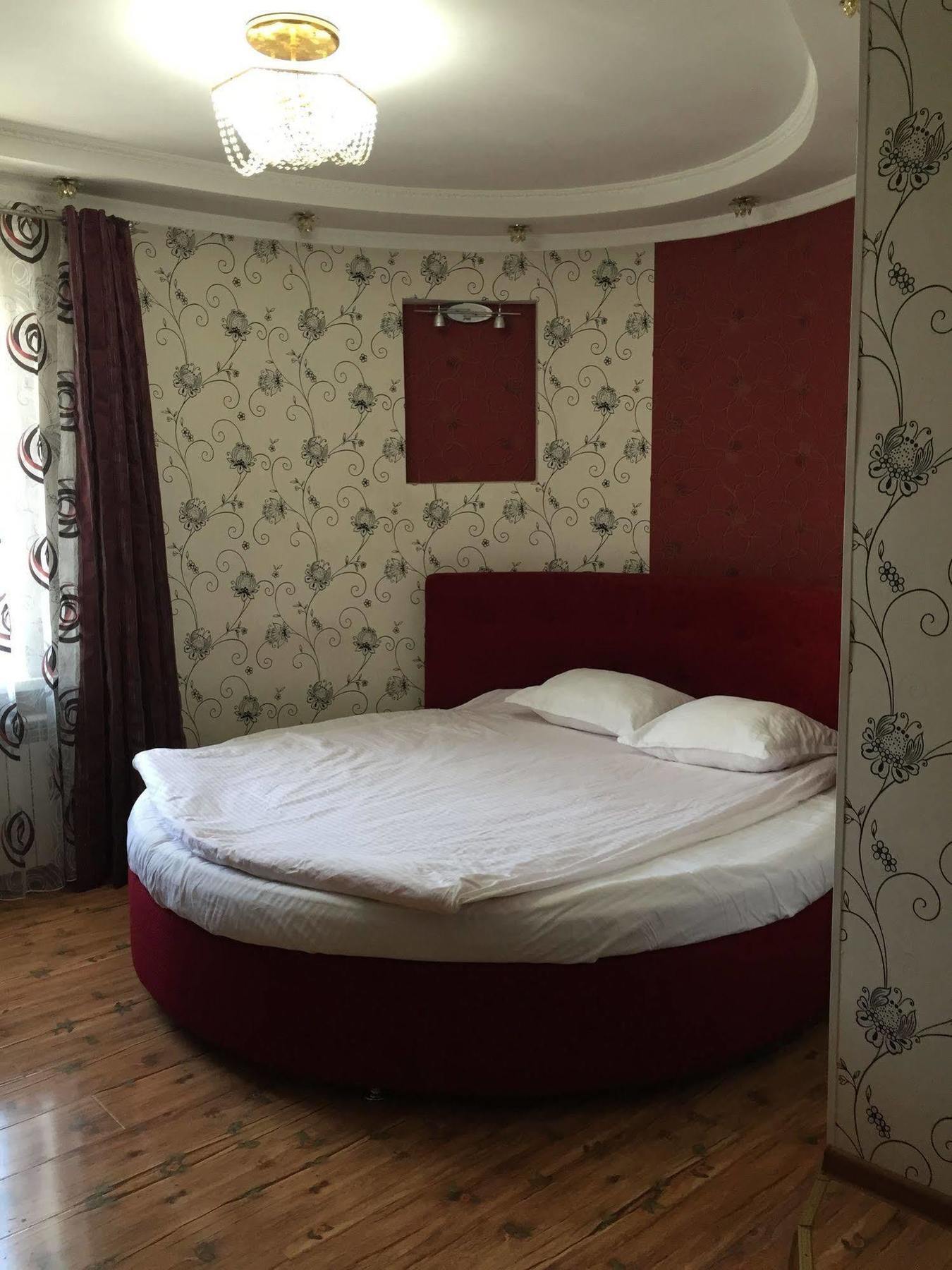 Rise Hotel Алматы Экстерьер фото
