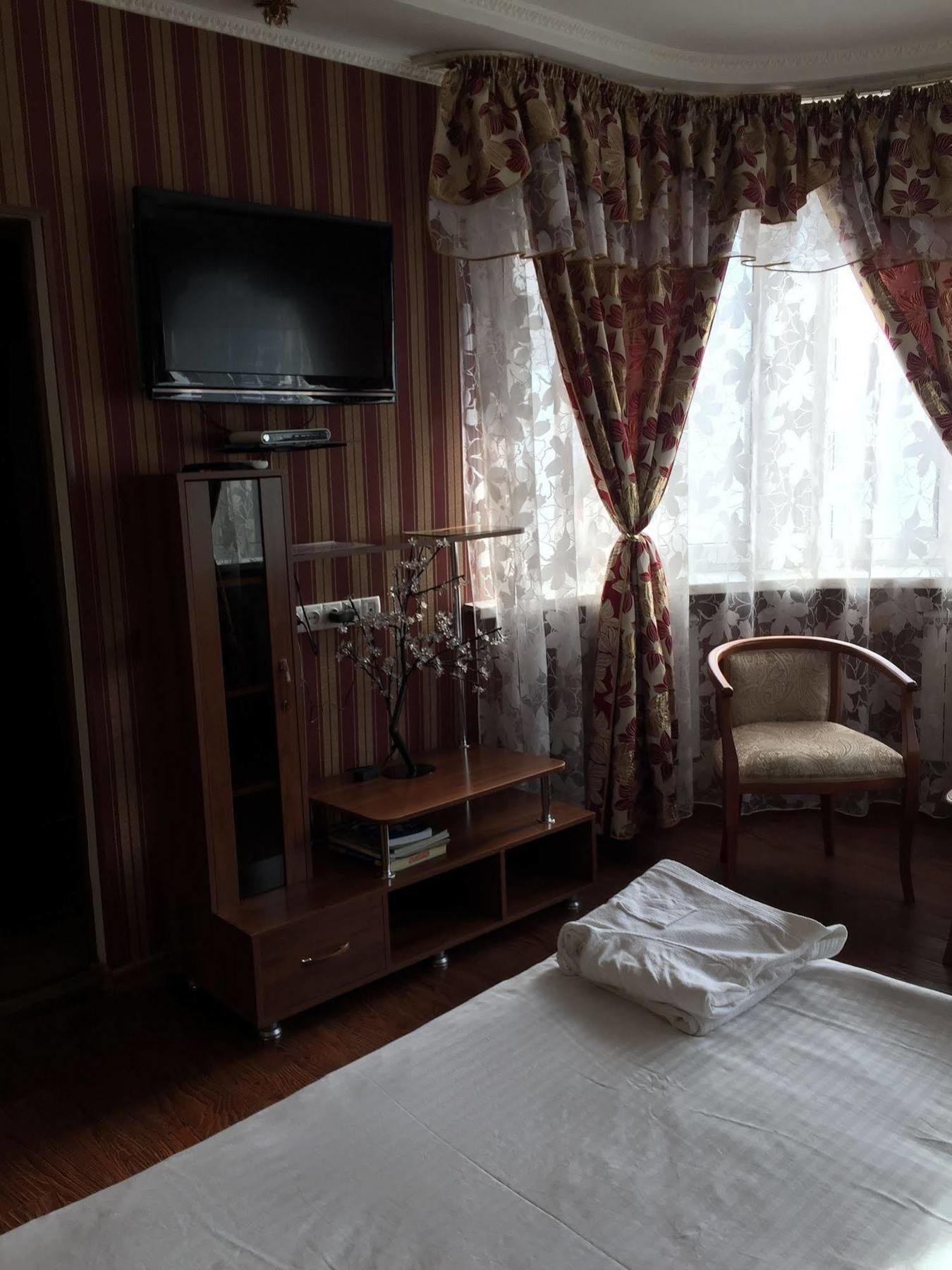 Rise Hotel Алматы Экстерьер фото